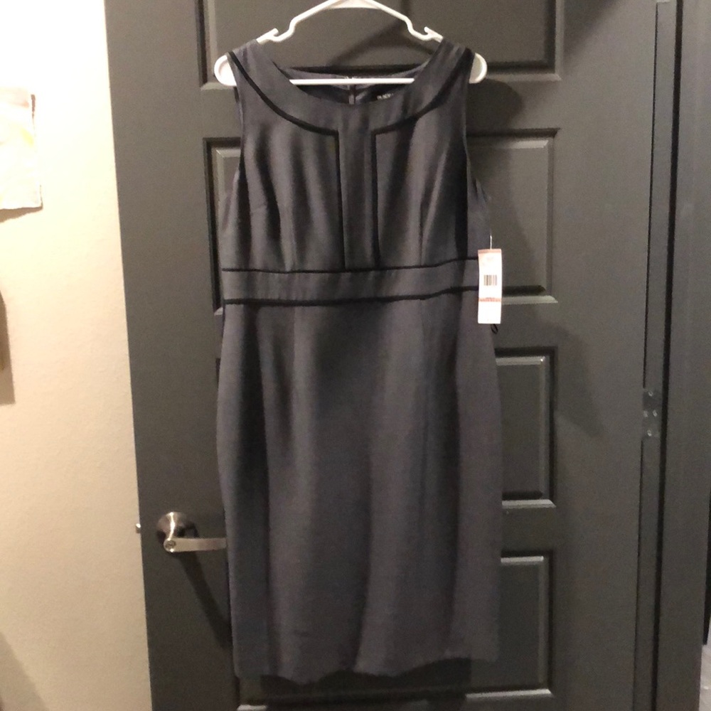 Business Dress